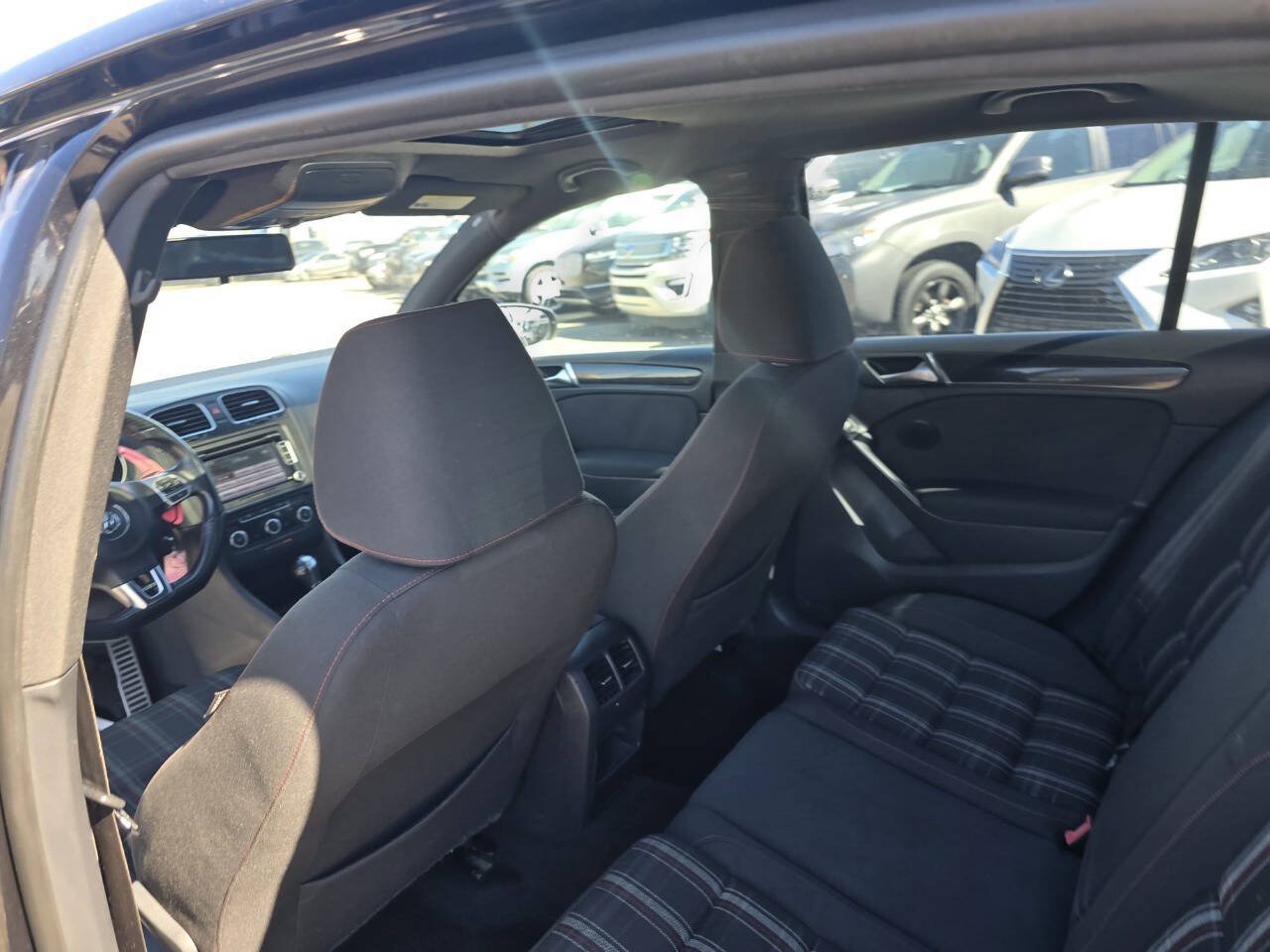 Used 2013 Volkswagen Golf 4-Door FWD image 20