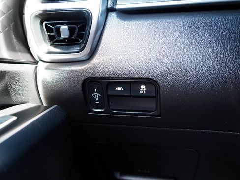 Used 2022 Kia Sorento S w/ Panoramic Sunroof Package FWD image 33