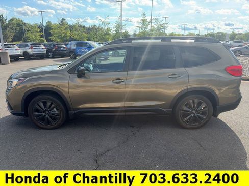 Used 2022 Subaru Ascent Onyx Edition AWD/4WD image 4