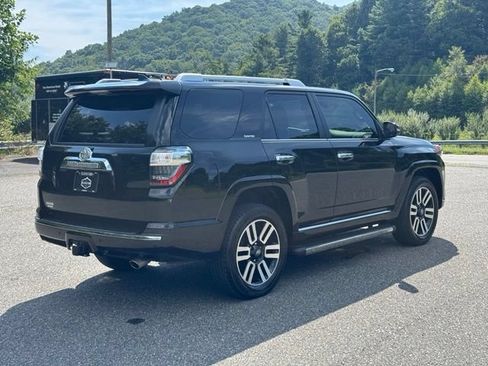 Used 2023 Toyota 4Runner Limited AWD/4WD image 7