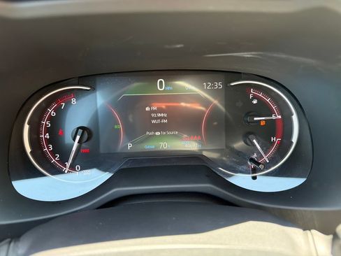 Used 2025 Toyota RAV4 LE FWD image 18