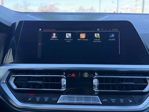 Used 2021 BMW 430i Coupe w/ Convenience Package RWD image 32
