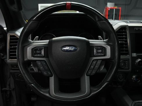 Used 2018 Ford F150 Raptor w/ Equipment Group 802A Luxury AWD/4WD image 36