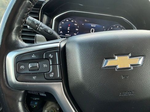 Used 2022 Chevrolet Silverado 1500 LTZ w/ Z71 Off-Road Package image 13