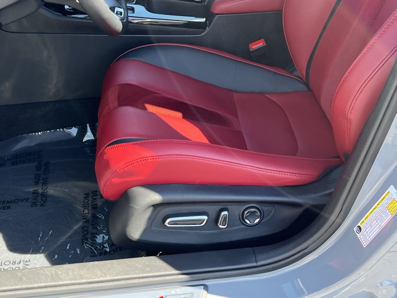 Certified 2026 Acura Integra A-Spec w/ Technology Package FWD image 11