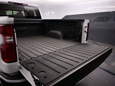 New 2026 Chevrolet Silverado 1500 RST w/ Convenience Package II AWD/4WD image 43