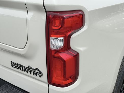 New 2026 Chevrolet Silverado 1500 High Country w/ Technology Package image 40
