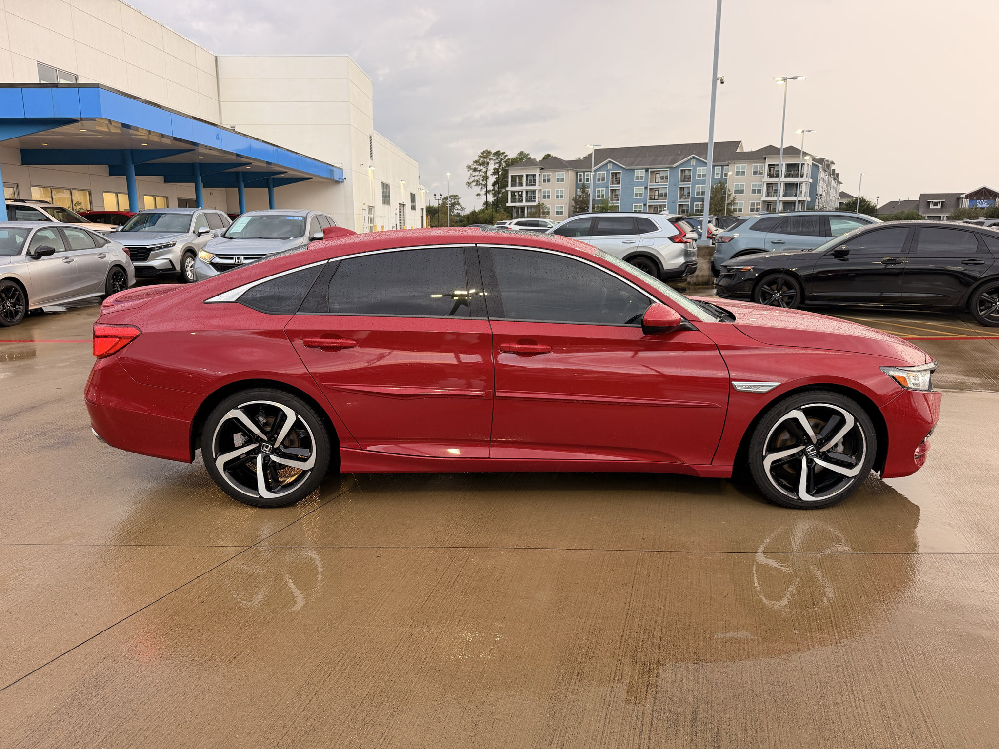 Used 2019 Honda Accord Sport image 9