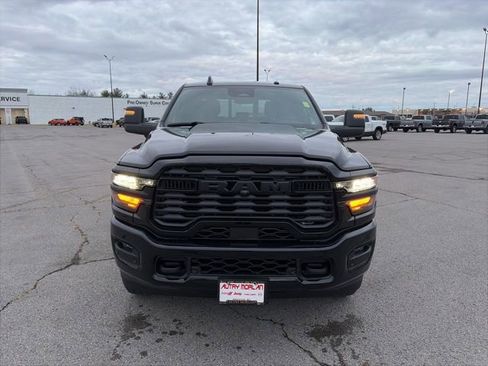 New 2026 RAM 2500 Big Horn AWD/4WD image 9