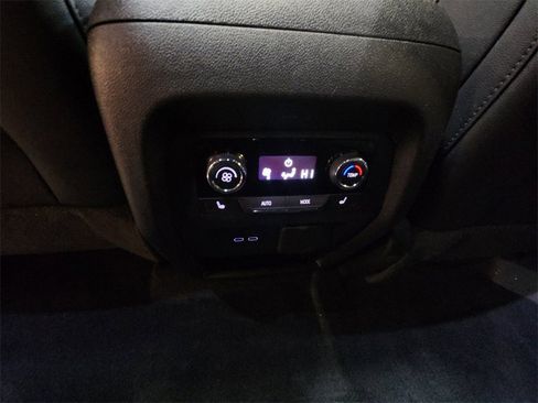 Certified 2024 Chevrolet Traverse RS w/ LPO, Floor Liner Package image 35