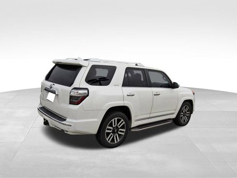 Used 2018 Toyota 4Runner Limited image 4