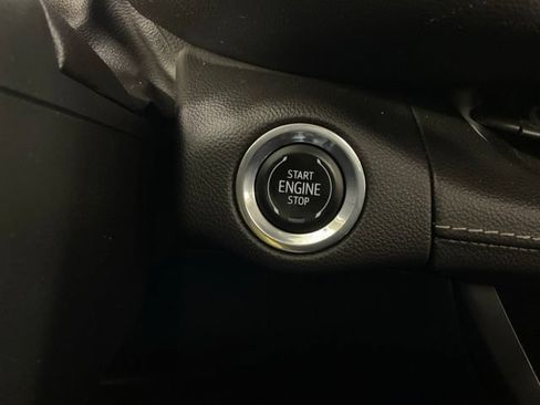 Used 2023 Buick Envision Essence w/ Technology Package I AWD/4WD image 26
