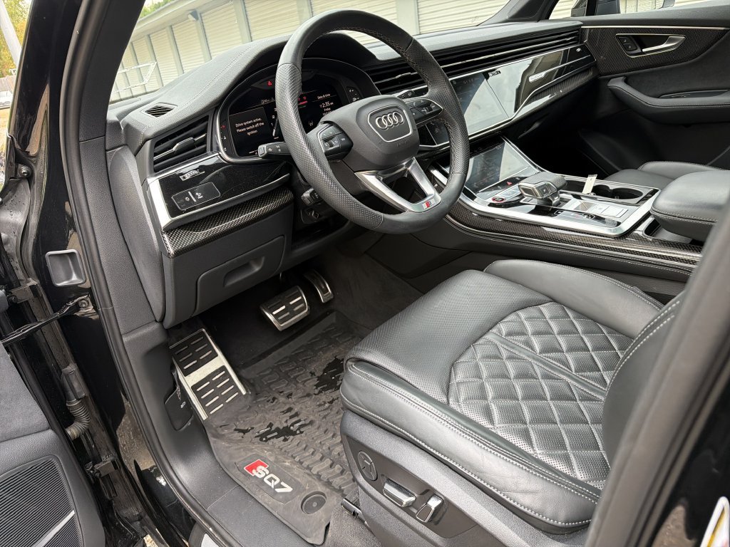 Used 2023 Audi SQ7 Premium Plus AWD/4WD image 4