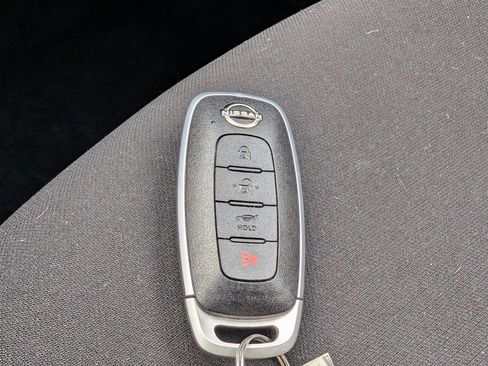 Used 2025 Nissan Sentra S FWD image 18