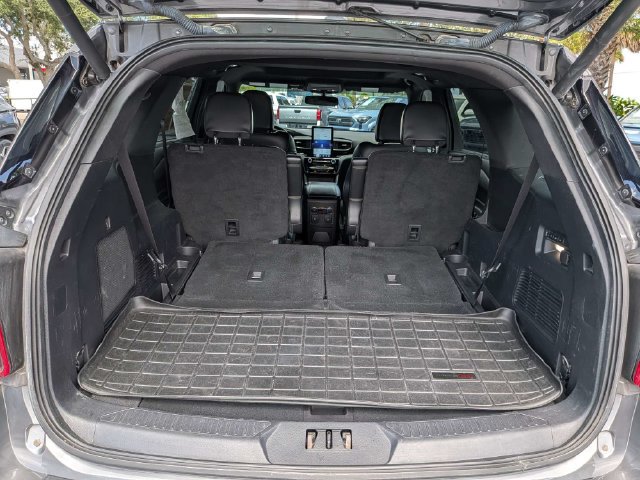 Used 2022 Ford Explorer ST w/ Equipment Group 401A AWD/4WD image 12