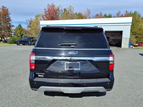 Used 2020 Ford Expedition Limited image 4