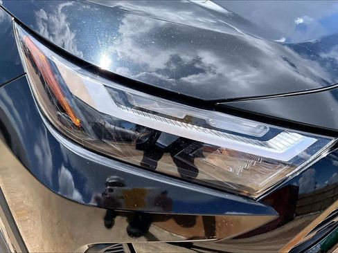 Used 2023 Toyota RAV4 XLE FWD image 27