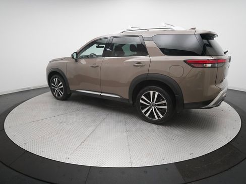 Certified 2024 Nissan Pathfinder Platinum w/ Cargo Package image 12
