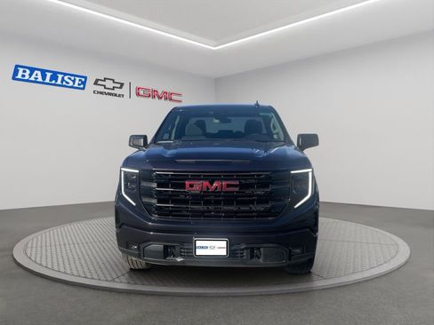 New 2026 GMC Sierra 1500 Elevation image 2