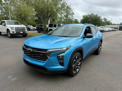 Used 2025 Chevrolet Trax RS w/ Sunroof Package