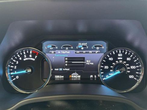 Certified 2021 Ford Expedition XLT image 3