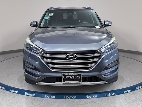 Used 2017 Hyundai Tucson Limited w/ Limited Ultimate Package 03 AWD/4WD image 3