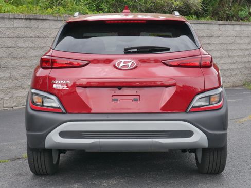 Used 2023 Hyundai Kona SEL w/ Convenience Package FWD image 5