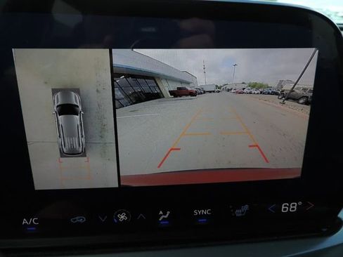 Certified 2024 Chevrolet Traverse LT image 31