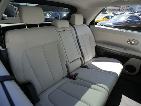 Used 2024 Hyundai Ioniq 5 Limited AWD/4WD image 28