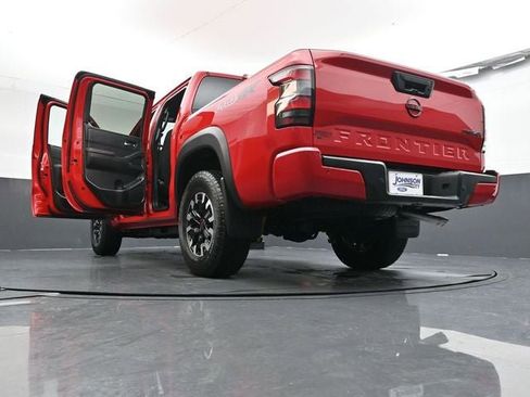 Used 2023 Nissan Frontier PRO-4X w/ Technology Package image 38