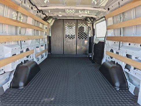 Used 2025 Ford Transit 250 Low Roof w/ Exterior Upgrade Package RWD image 6