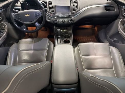 Used 2015 Chevrolet Impala LTZ FWD image 17