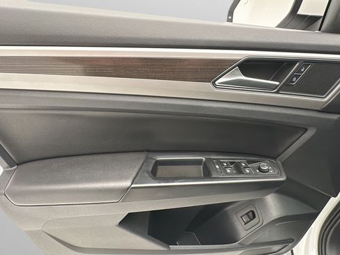 Used 2019 Volkswagen Atlas SE w/ Panoramic Sunroof Package AWD/4WD image 13
