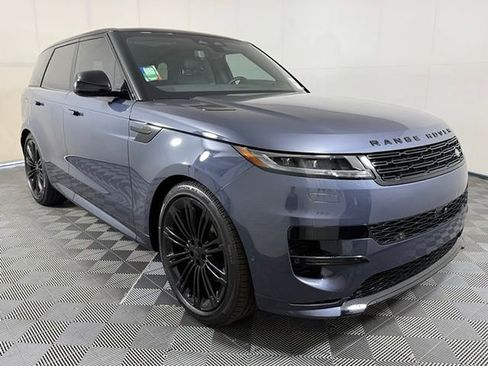 New 2026 Land Rover Range Rover Sport Dynamic SE AWD/4WD image 10