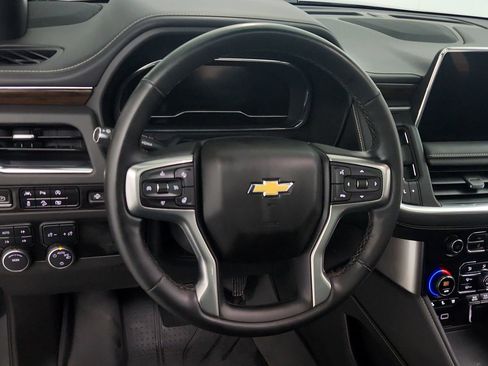 Used 2023 Chevrolet Tahoe Premier AWD/4WD image 18
