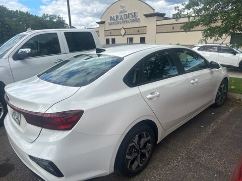 Used 2021 Kia Forte LXS FWD image 14