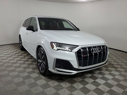 Certified 2022 Audi SQ7 Prestige w/ Prestige Package image 2