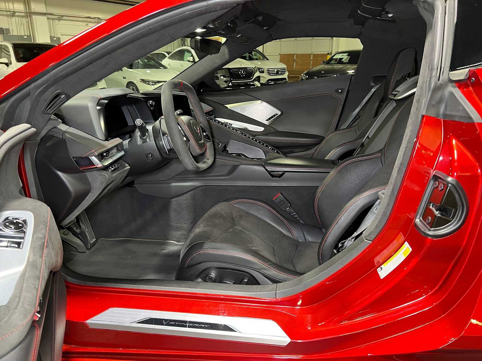Used 2021 Chevrolet Corvette Stingray Premium Cpe w/ Z51 Performance Package RWD image 19