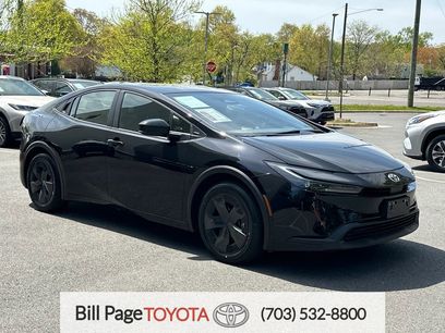 Used 2025 Toyota Prius LE