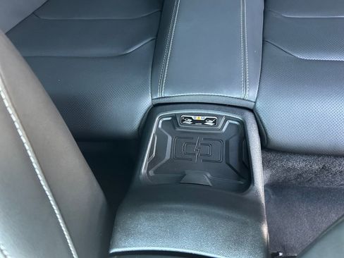 Used 2018 Chevrolet Camaro SS RWD image 33