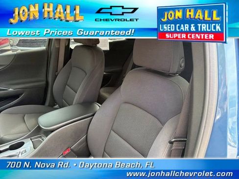 Used 2025 Chevrolet Malibu LS image 22