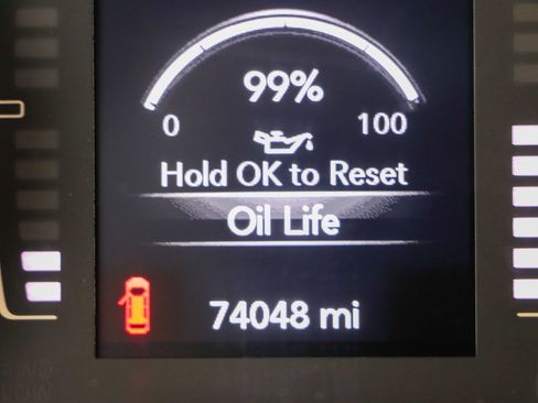 Used 2020 Jeep Cherokee Latitude image 16