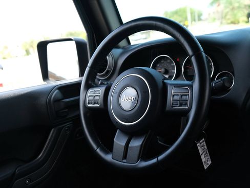 Used 2015 Jeep Wrangler Sport AWD/4WD image 23