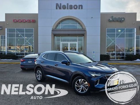 Used 2023 Buick Envision Essence image 1