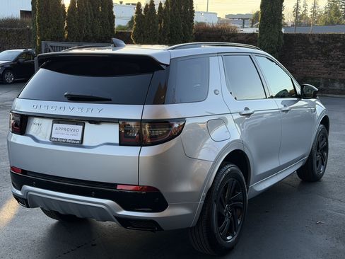 Certified 2025 Land Rover Discovery Sport S image 8