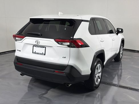 Used 2025 Toyota RAV4 LE FWD image 5