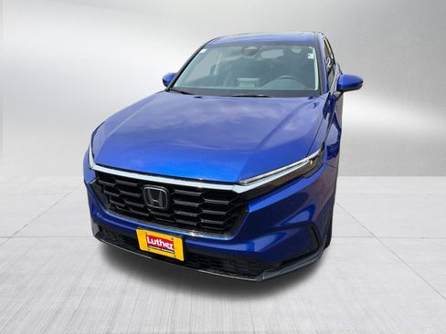 Used 2025 Honda CR-V EX-L image 2