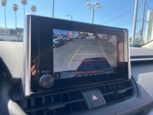 Used 2023 Toyota RAV4 XLE w/ Convenience Package FWD image 21