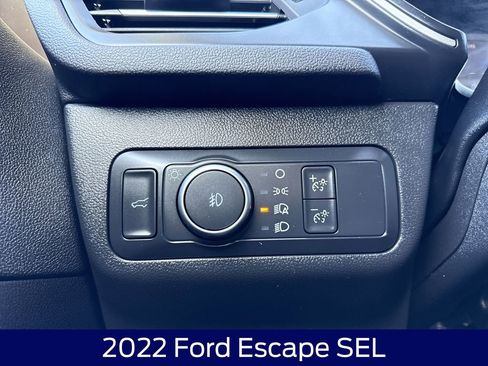 Used 2022 Ford Escape SEL image 26