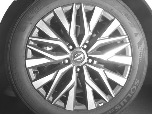 Used 2025 Nissan Altima 2.5 SV image 12